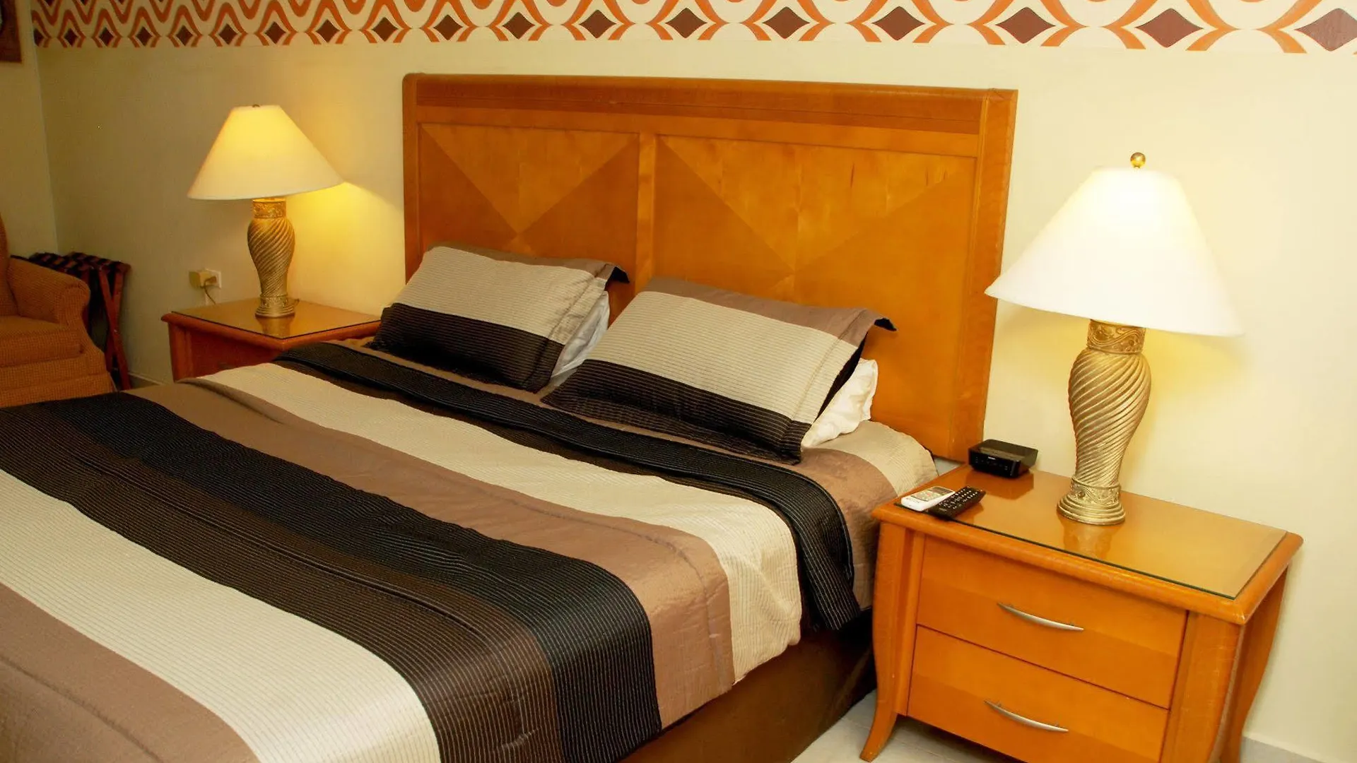 Nature Aruba Deluxe Apartments شاطئ بالم